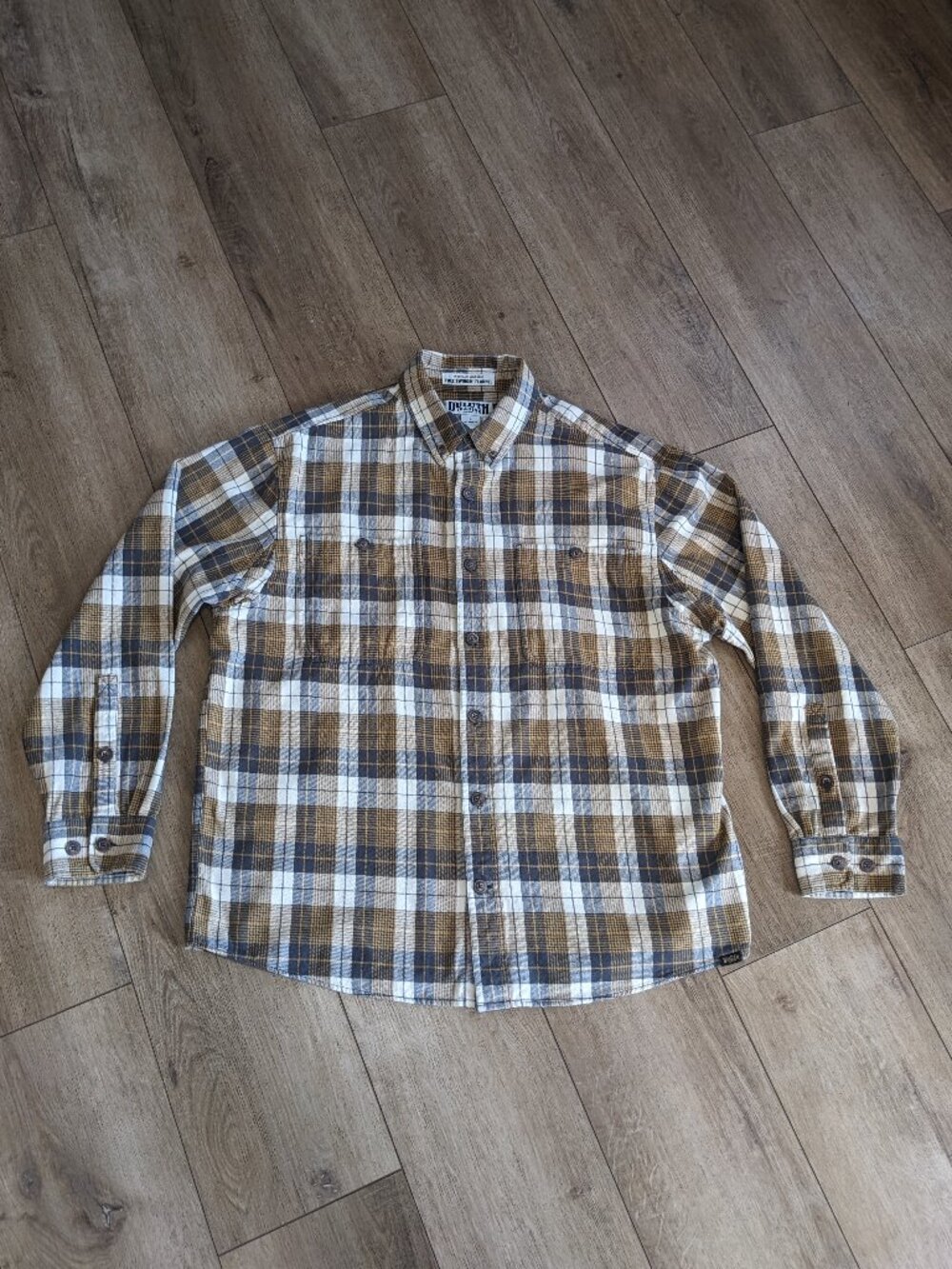 NWT Duluth Trading Co Shirt Plaid Free Swinging Flannel Mens Tan Gray Large L